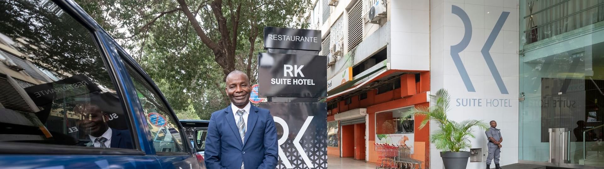 RK Suite Hotel airport transfer vehicle in Luanda