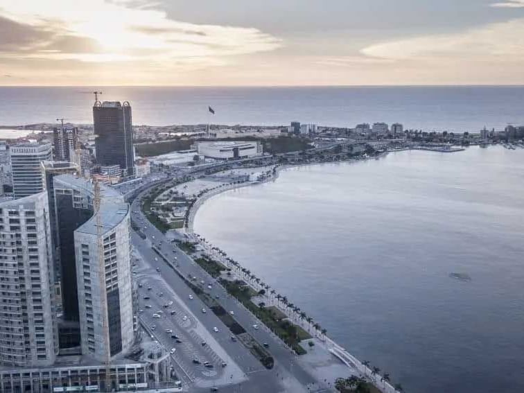 RK Suite Hotel Luanda — Luanda's Marginal